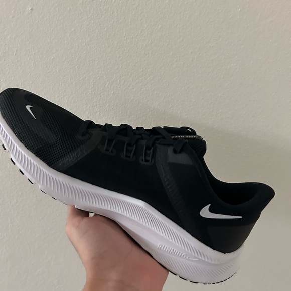 Nike Quest Running shoes 8.5 - Picture 4 of 4